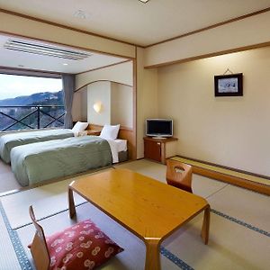 Family Room Tatami Area Private Bathroom